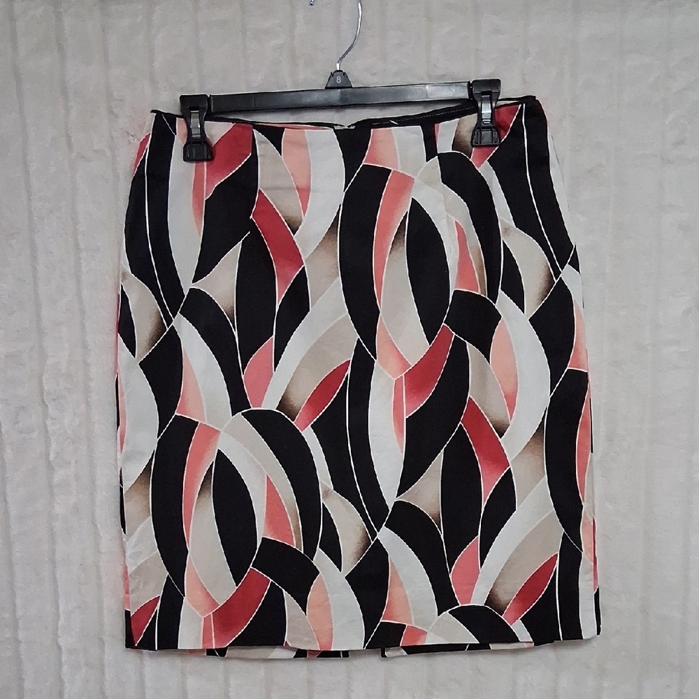 White House Black Market   Pencil Skirt Knee-Length